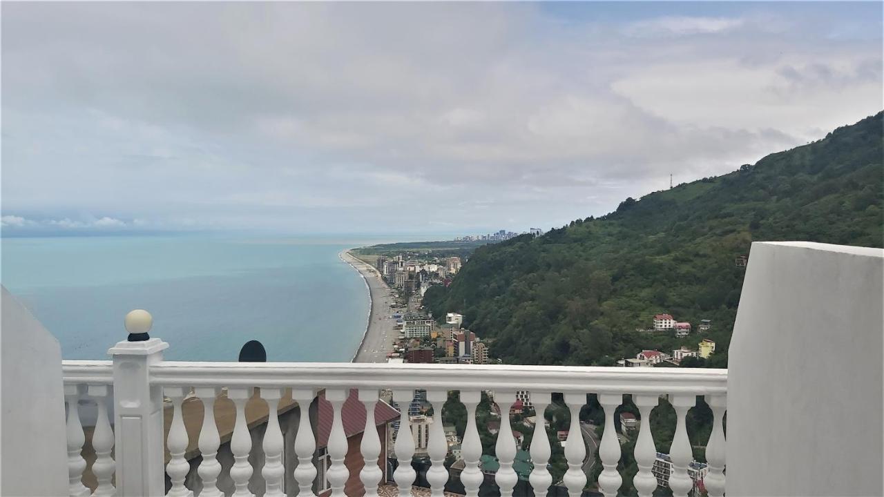 Hotel Zura Palace Kvariati Eksteriør bilde