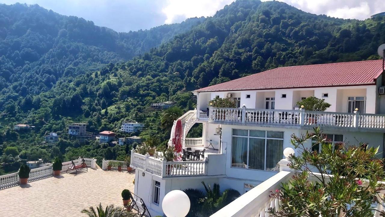 Hotel Zura Palace Kvariati Eksteriør bilde